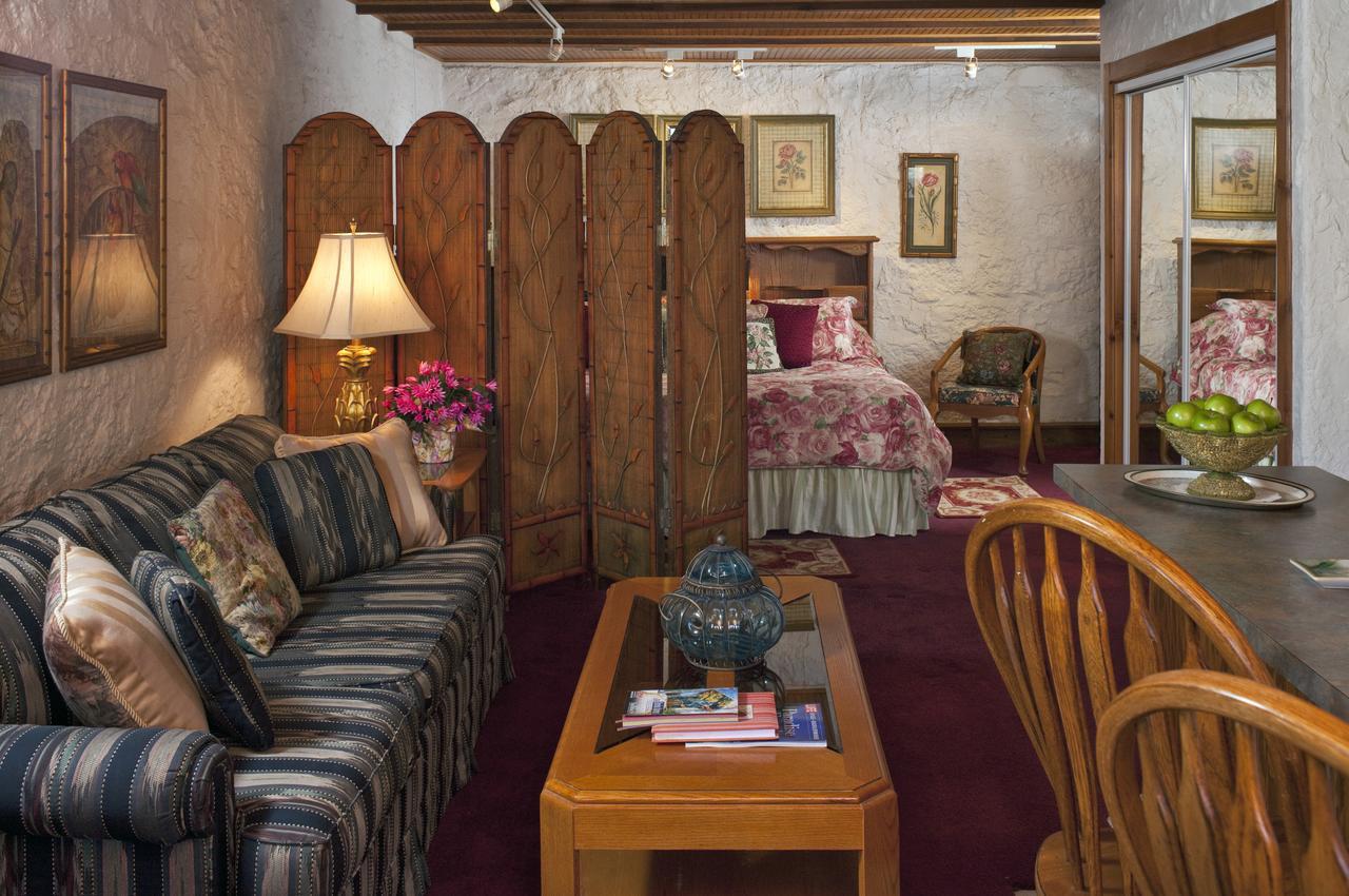Cliff Cottage Inn, Downtown Bed & Breakfast Eureka Springs Eksteriør billede