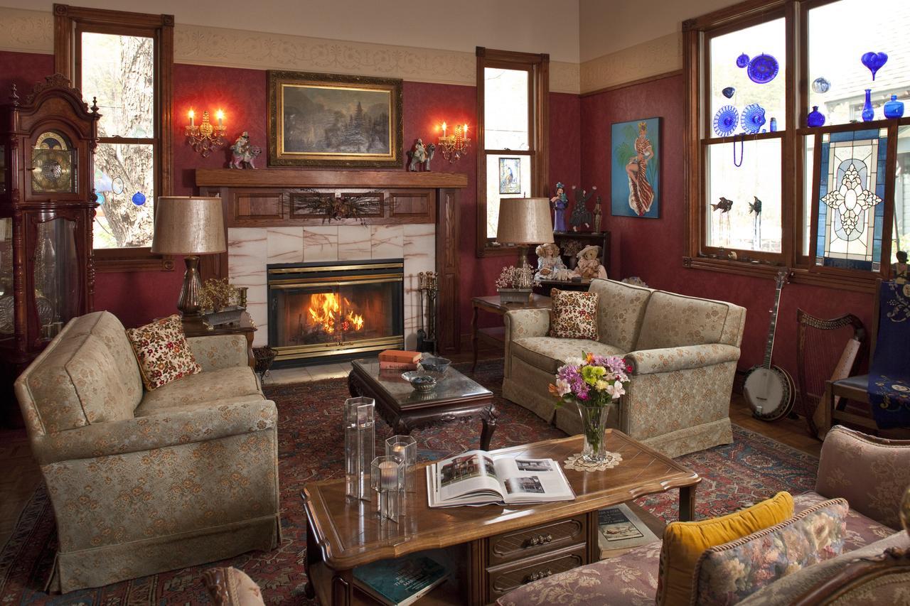 Cliff Cottage Inn, Downtown Bed & Breakfast Eureka Springs Eksteriør billede